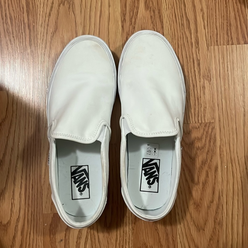 Women’s vans size 9 only worn maybe three times